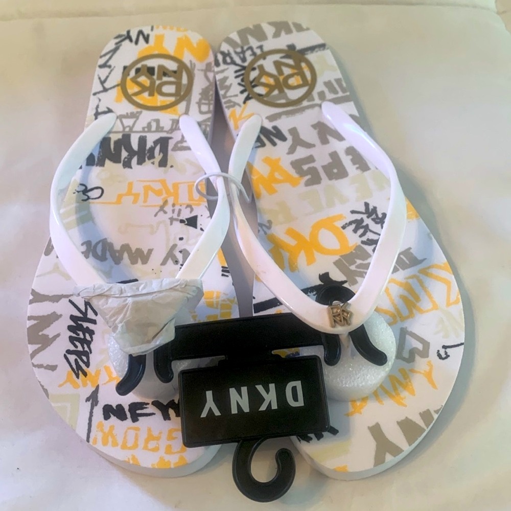 DKNY Flip Flops